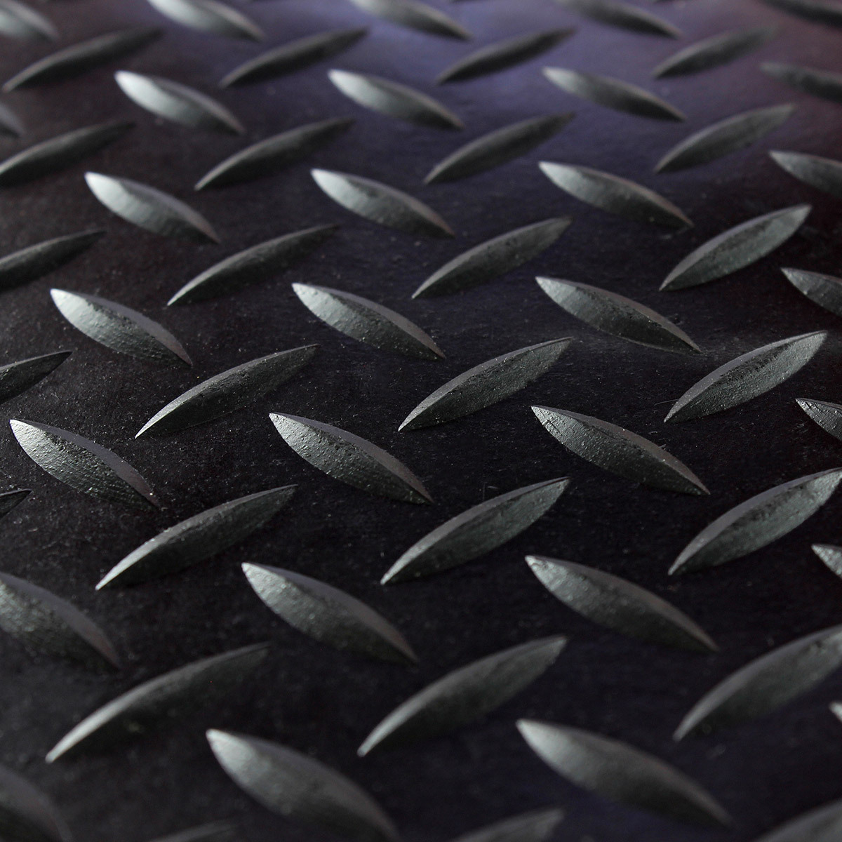 Diamond mat rubber 3mm x 1200mm wide black