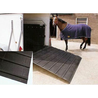 Horse rubber ramp